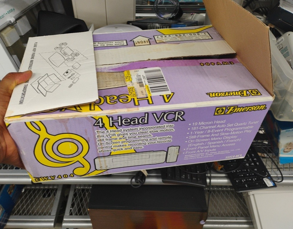 Emerson EWV404 4-Head VCR open box